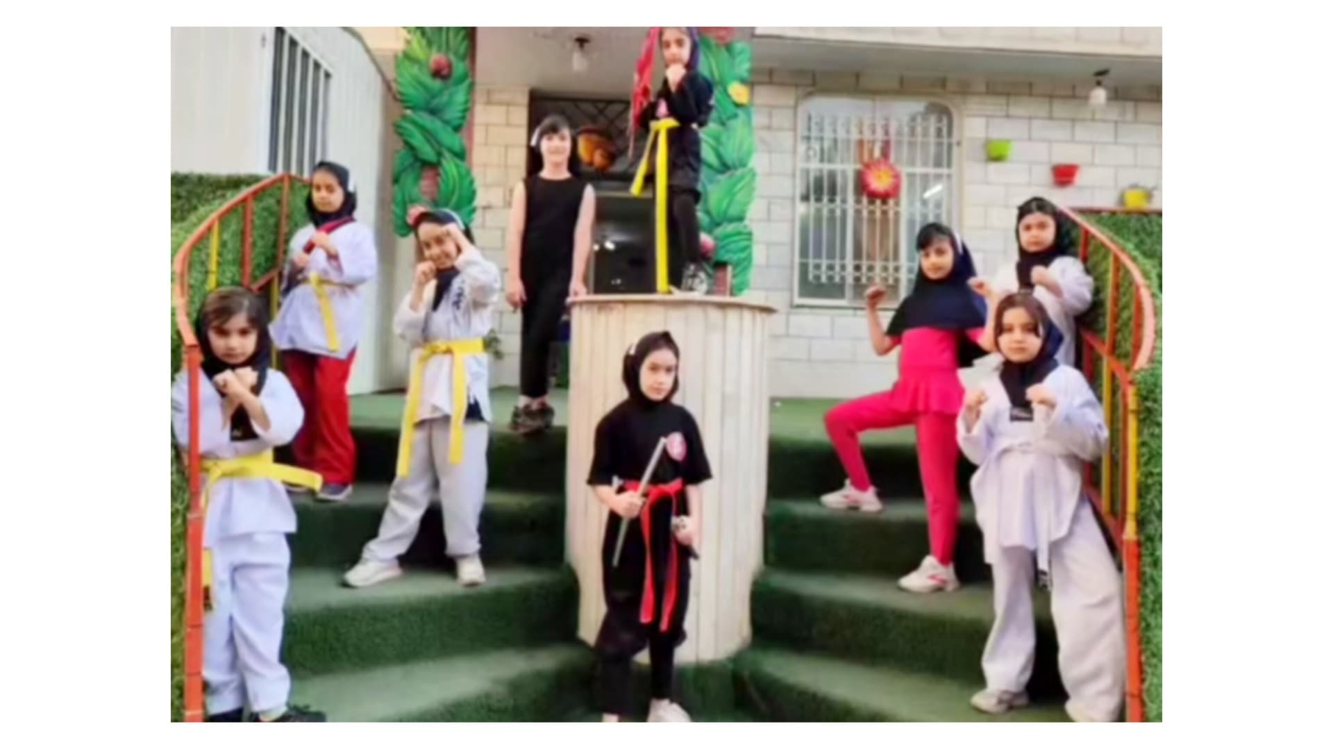 دبستان غیر دولتی دخترانه باغ مهربانی